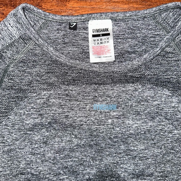 GYMSHARK FLEX LONG SLEEVE CROP TOP - Picture 7 of 7